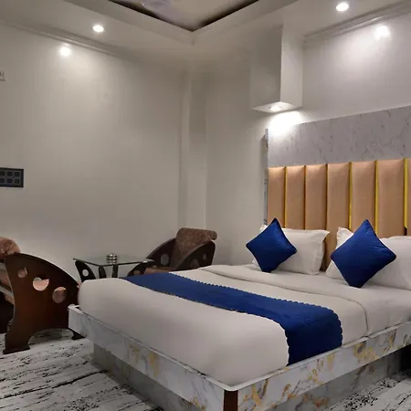 Hotel Today International - In City Centre New Delhi